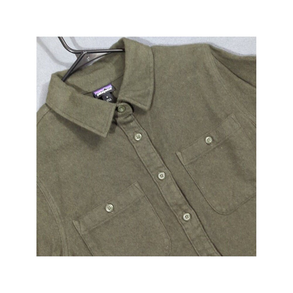Patagonia Fjord Flannel Shirt Women's M Green Organic Cotton Outdoor Hiking Camp